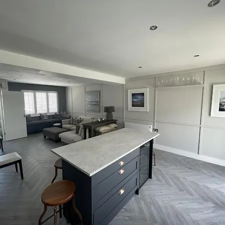 21 Victoria, Holiday home *