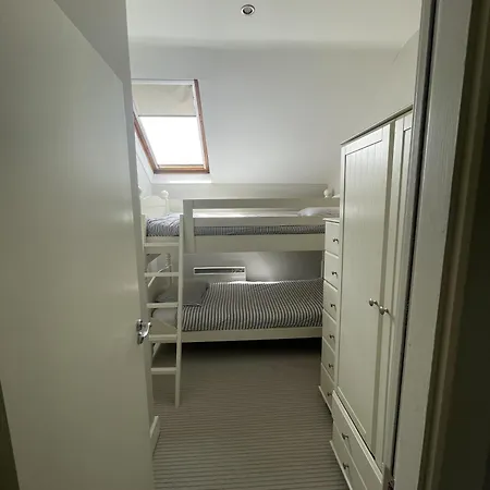 21 Victoria,